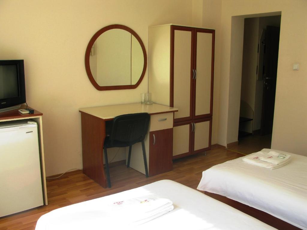 Hotel Nakra Radnevo Quarto foto